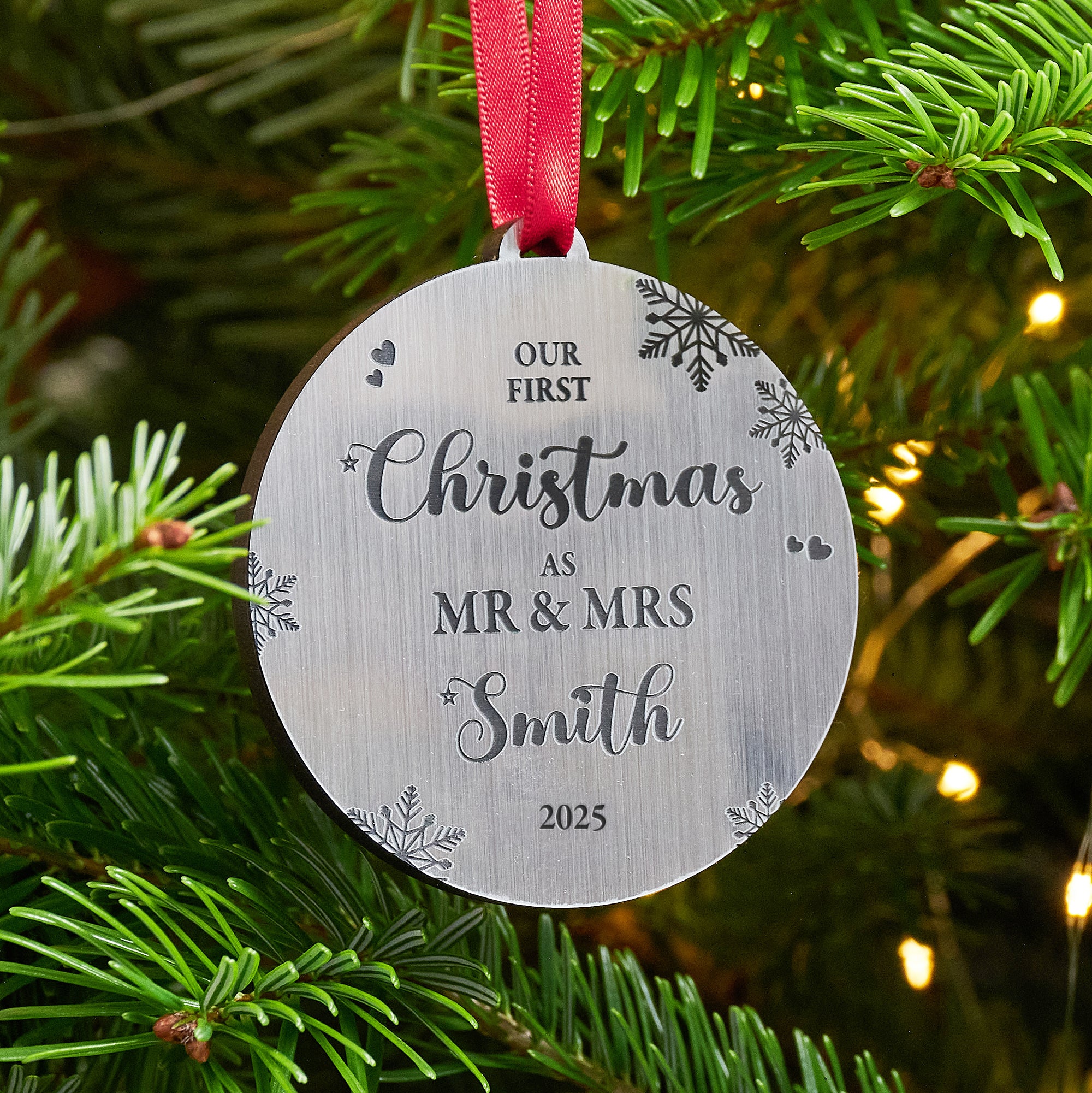 First Christmas Married Couple Gold Or Silver Tree Decoration